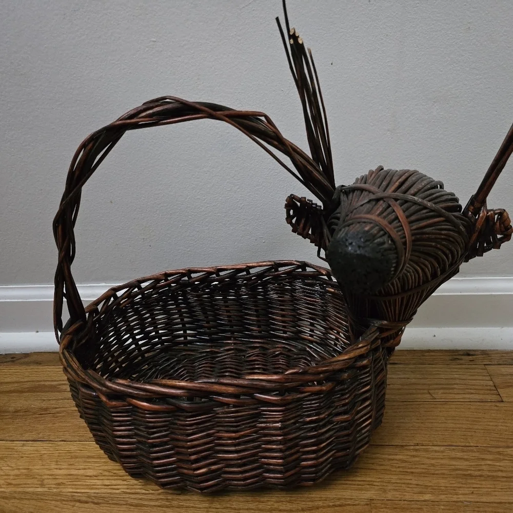 Reindeer Deer Head Woven Rattan Basket Wicker Hunting Country Wedding Christmas